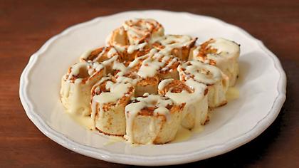 Light ρολάκια κανέλας με τορτίγιες στο air fryer