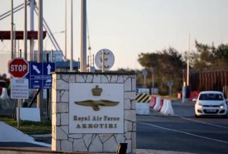 Σε συναγερμό η Κύπρος: Εκκενώνονται οι Βάσεις