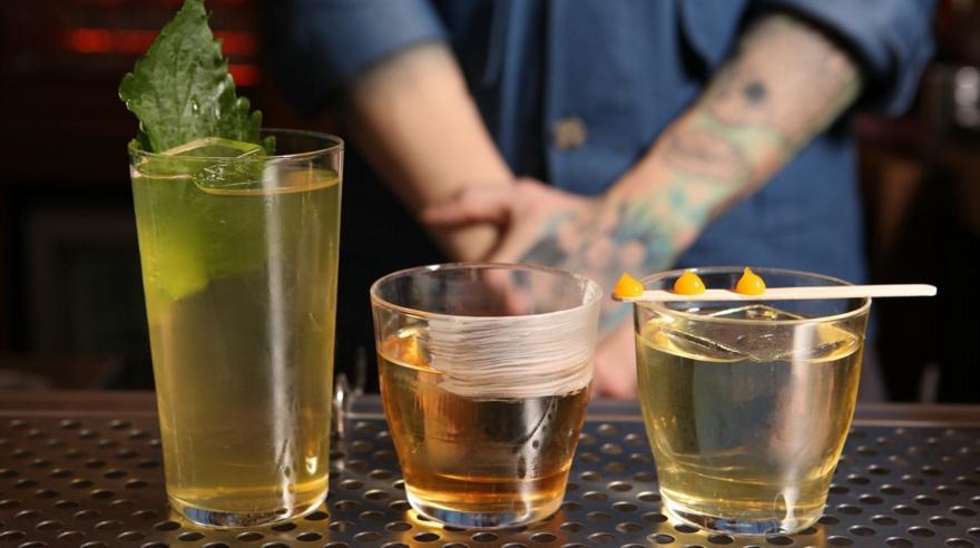 Το Ekiben της Γλυφάδας υποδέχεται για μια βραδιά το Bar in Front of the Bar