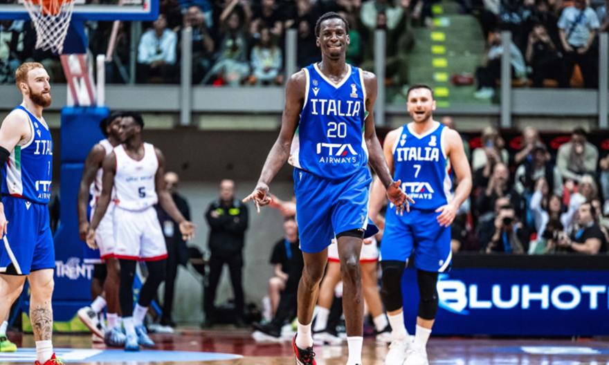 Γκάζωσε την τέταρτη περίοδο και λύγισε τη Μεγάλη Βρετανία με οδηγό Νιάνγκ η Ιταλία