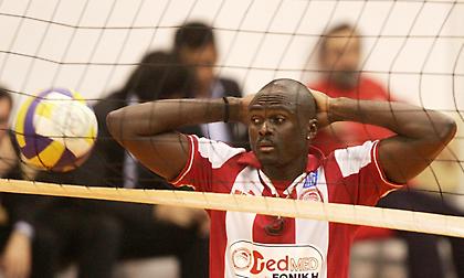 Θρήνος για Νάνγκα στο ελληνικό βόλεϊ