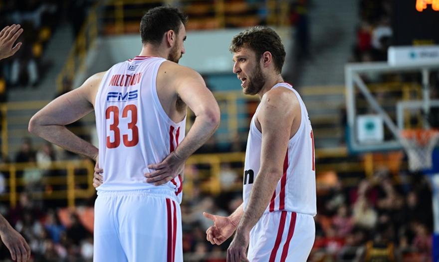 Με Μιλουτίνοφ η προπόνηση του Ολυμπιακού ενόψει ντέρμπι, ατομικό ο Βεζένκοφ!