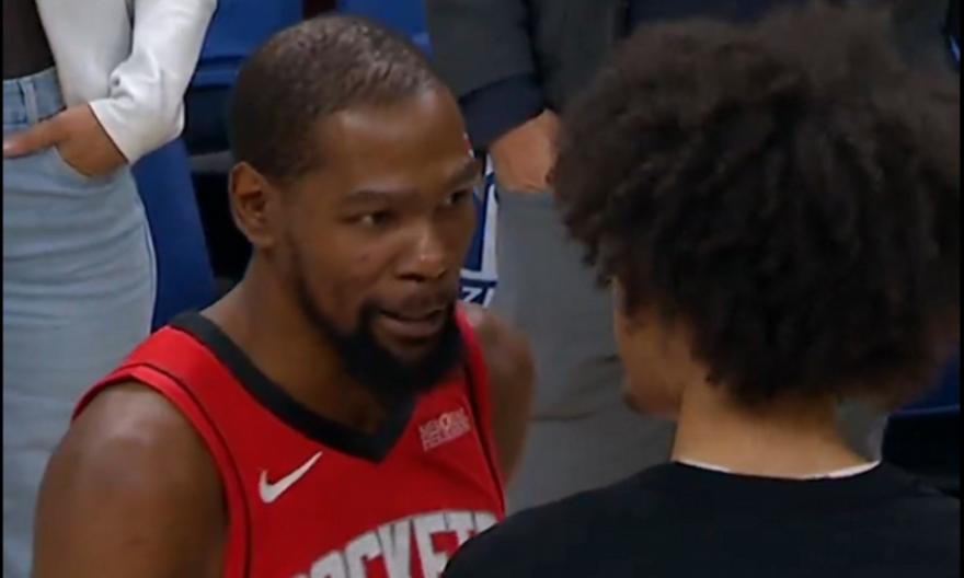 Respect στον Ντουράντ: Έδωσε οδηγίες και συμβουλές σε αντίπαλο μετά τη νίκη των Ρόκετς επί των Γουίζαρντς!