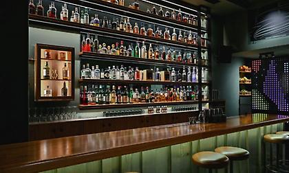 Ham On Rye: Ένα αυθεντικό μπαρ στα Εξάρχεια με ποιότητα και χαρακτήρα