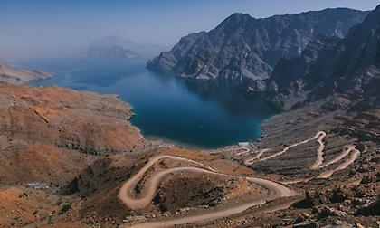 Μουσαντάμ: Η παράξενη ιστορία της xερσονήσου που ελέγχει τα Στενά του Ορμούζ