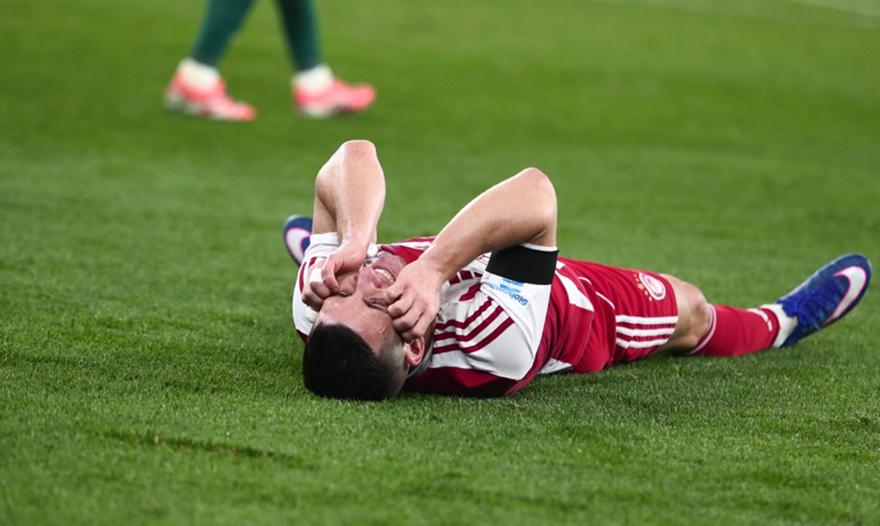 Νικολακόπουλος: «Ο Ποντένσε προσπαθεί πολύ να γυρίσει 100% έτοιμος στον Ολυμπιακό»