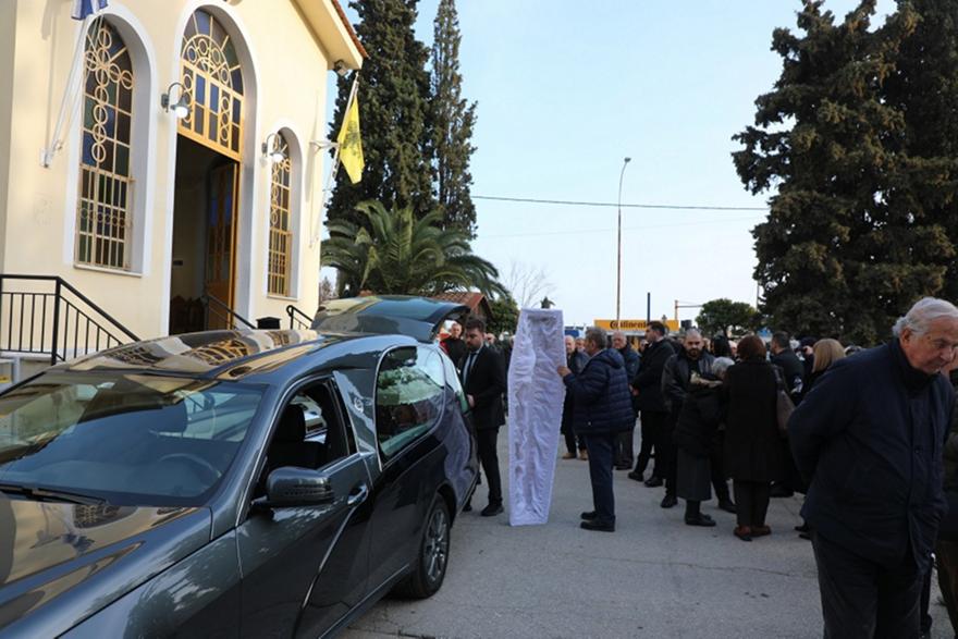 Το τελευταίο «αντίο» στον Βασίλη Δανιήλ