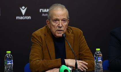 Βεζυρτζής: «Πολλοί δεν πιστεύατε ότι θα είναι εδώ ο Τρινκιέρι - Να κάνουμε τον ΠΑΟΚ πάλι μεγάλο και πρώτο»