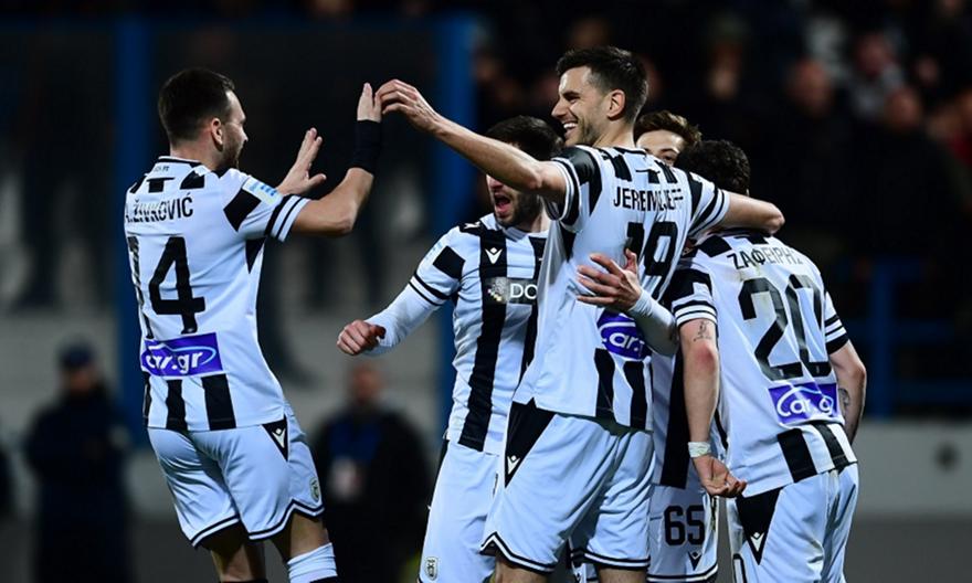 Πέρασε απ’ τη Νεάπολη και πάει πρώτος στο Φάληρο ο ΠΑΟΚ, φωνάζει η Κηφισιά!