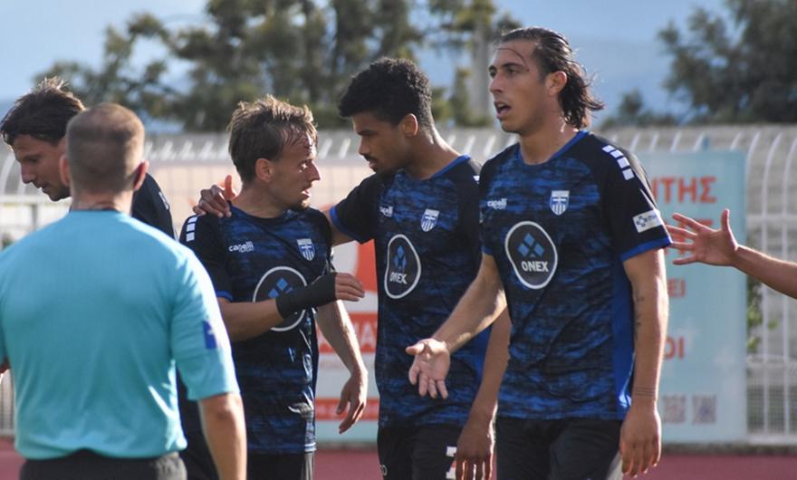 Ξέσπασμα Λεονταρίτη: «Η Ελλάς Σύρου δέχεται πόλεμο, ας προετοιμαστούμε από τώρα για τα επόμενα ματς»