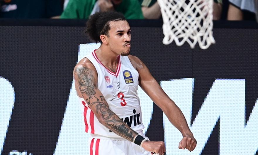 Γουόρντ: «Να δείξουμε ποιοι είμαστε - Να κάνουμε ό,τι χρειάζεται για τη νίκη»