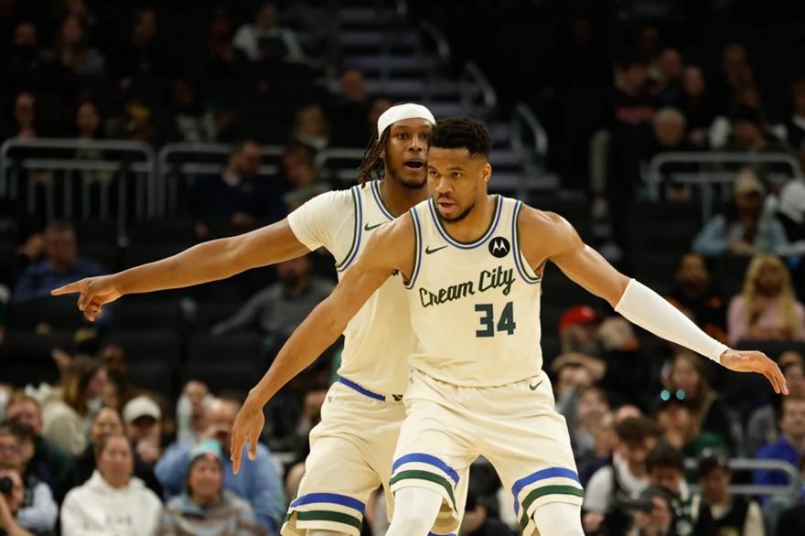 Οι πιθανότητες των Μπακς για τα playoffs μετά την ήττα από τους Χοκς