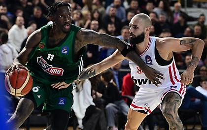 Χέις Ντέιβις: Αφηνιάζει.. όταν βλέπει Ολυμπιακό