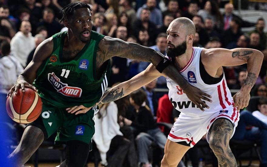 Χέις Ντέιβις: Αφηνιάζει.. όταν βλέπει Ολυμπιακό