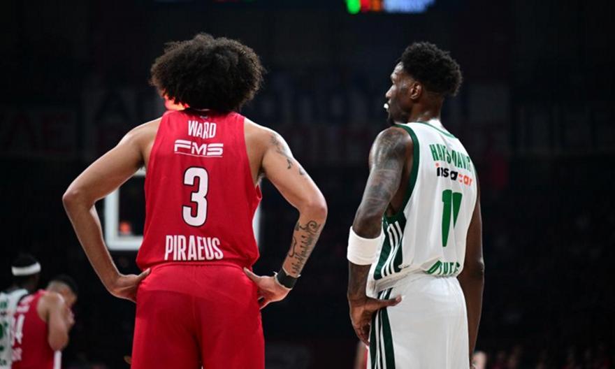 Πετρίδης: «Συχνό φαινόμενο να μπαίνει νωχελικά ο Παναθηναϊκός - Παγκόσμια πρωτοτυπία τα πέντε φάουλ στο πρώτο ημίχρονο»