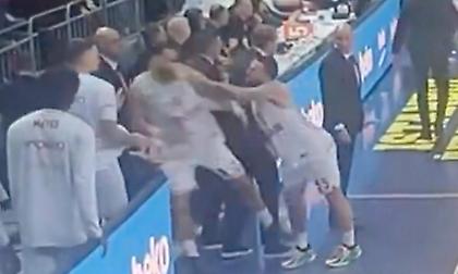 Τζέιμς για το επεισόδιο με Οκόμπο: «Ζητώ δημόσια συγγνώμη από τον αδελφό μου - Ήταν κάτι ντροπιαστικό…»