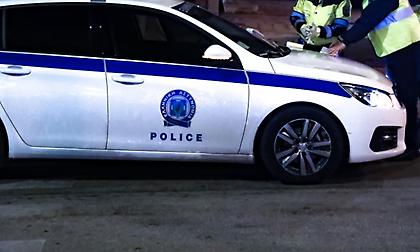 Μεθυσμένος οδηγός χωρίς δίπλωμα έτρεχε με 151 χλμ./ώρα στη Λ. Λαυρίου