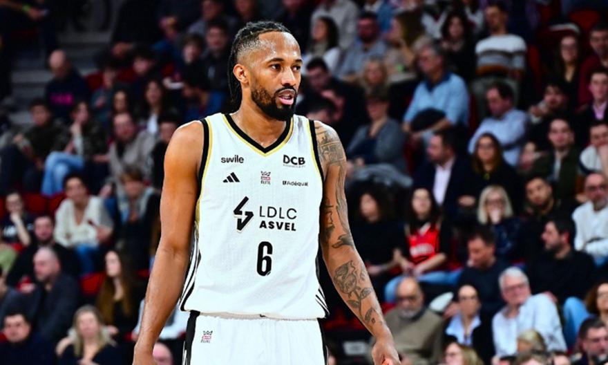 Η Βιλερμπάν έκανε την έκπληξη στην Κωνσταντινούπολη και βύθισε ακόμα περισσότερο την Εφές!