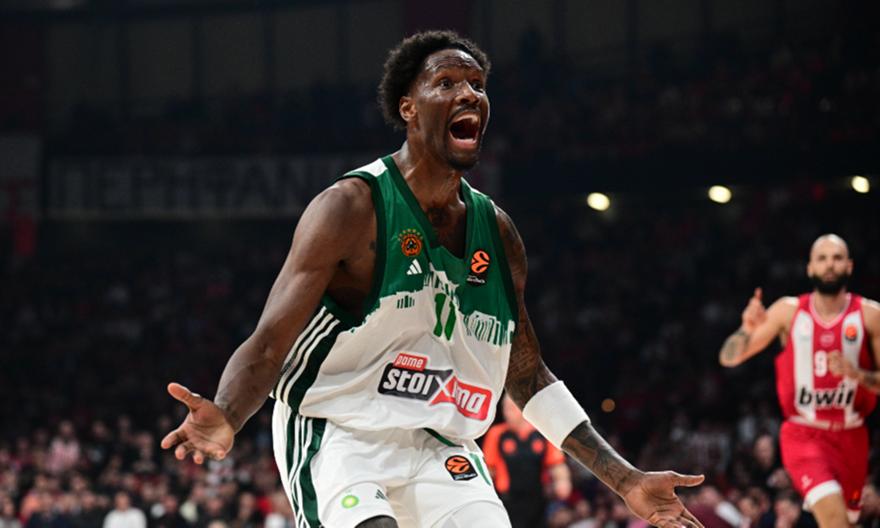 Χέιζ-Ντέιβις: «Δεν μου επιτράπηκε από τον Ολυμπιακό να κάνω την κλασική ρουτίνα μου με τα σουτ»