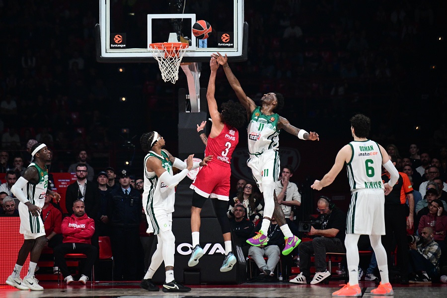 Πρέπει να νικάει τον κακό του εαυτό, τον αντίπαλο και τους «άρχοντες» των αγώνων