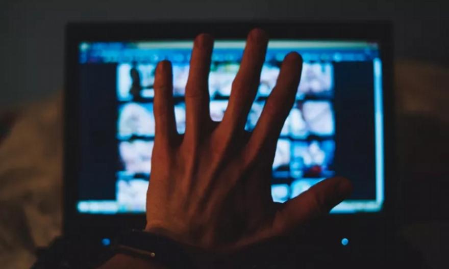 Φρίκη στην Αχαΐα: Συνελήφθη 82χρονος για πορνογραφία ανηλίκων - Τι βρήκαν οι αστυνομικοί