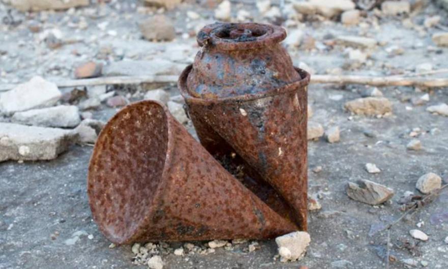 Έκρηξη με γκαζάκια στα Εξάρχεια - Ζημιές σε είσοδο πολυκατοικίας