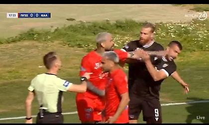 Ο Κολοβός χτύπησε τον Μάντζη - Το βίντεο με την στιγμή της έντασης