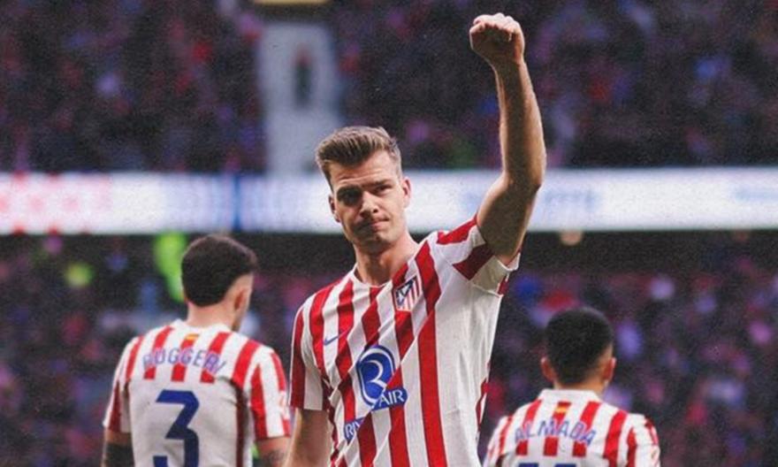 Λύγισε στο τέλος τη Σοσιεδάδ και κρατά γερά την τρίτη θέση η Ατλέτικο