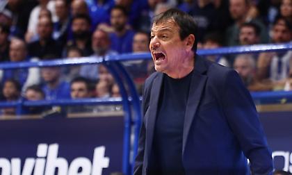 Σαφώς εκνευρισμένος ο Αταμάν: «Δεν μπορέσαμε να κρατήσουμε τη διαφορά - Όλοι μας, όχι μόνο εγώ»