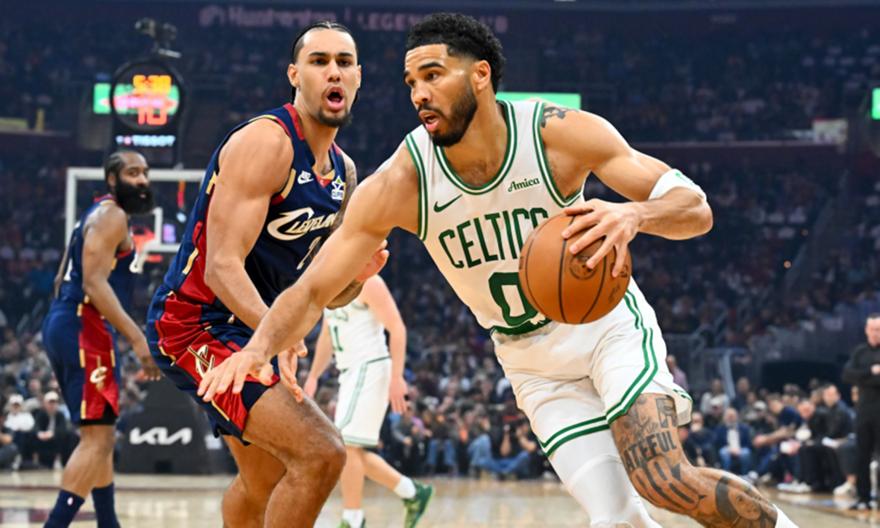 Νίκη με... άρωμα playoffs για τους Σέλτικς του θετικού Τέιτουμ