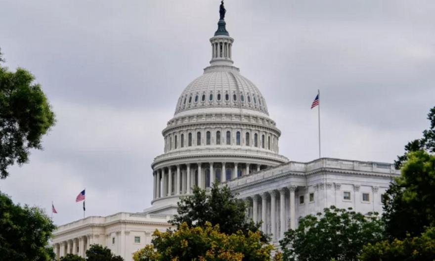 Οι Δημοκρατικοί θέλουν να μπλοκάρουν τη χρηματοδότηση στο Πεντάγωνο εν μέσω του πολέμου με το Ιράν