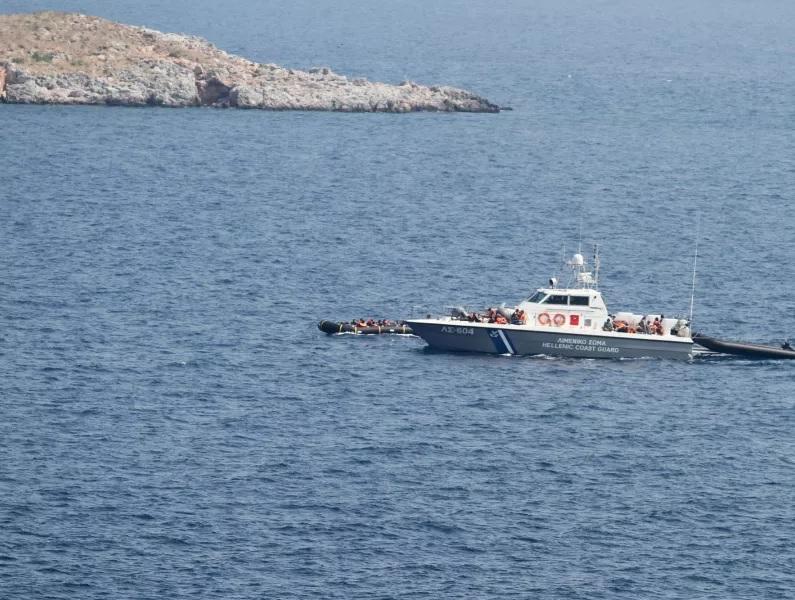 Ηράκλειο: Επιχείρηση διάσωσης νότια των Καλών Λιμένων - Μεταφέρθηκαν 35 άτομα