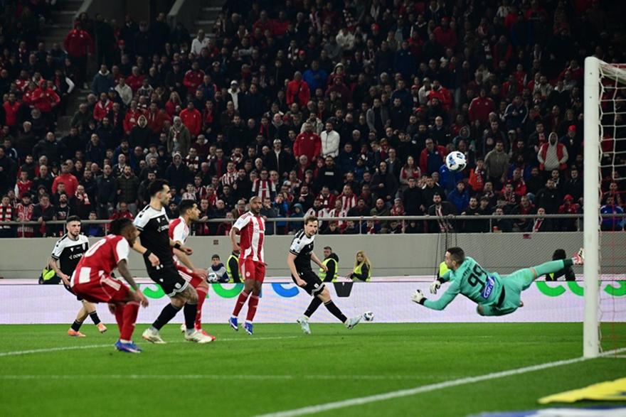 Ο Ολυμπιακός για άλλα καίγεται τώρα, όχι για τα playoffs!