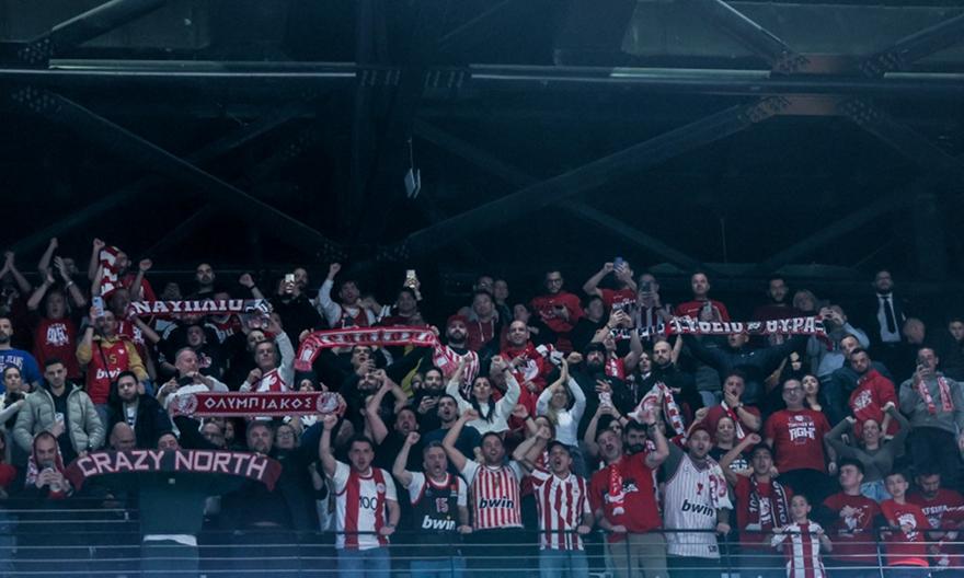 Πάνω από 1.500 φίλαθλοι του Ολυμπιακού στο Παρίσι