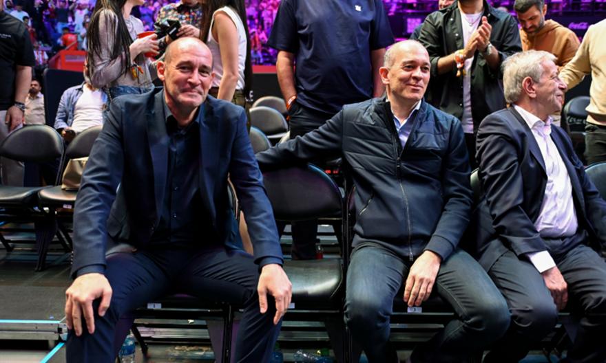 Στο πλευρό του Ολυμπιακού για την εκτός έδρας αναμέτρηση με την Παρί οι αδερφοί Αγγελόπουλοι