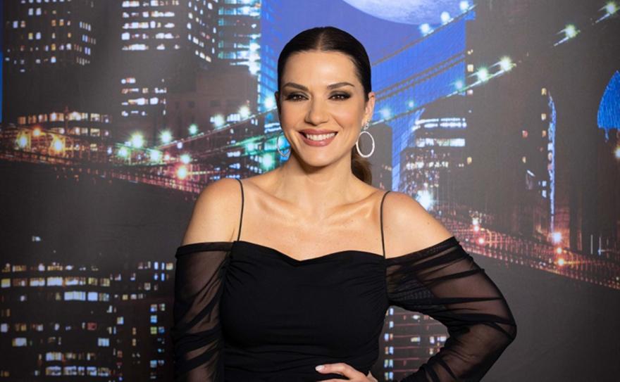 Βάσω Λασκαράκη: Η «συνταγή» για διατηρεί τη σχέση της με τον σύζυγό της εξ αποστάσεως