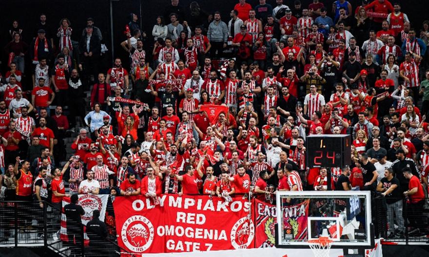 Πάνω από 1.500 φίλαθλοι του Ολυμπιακού στο Παρίσι