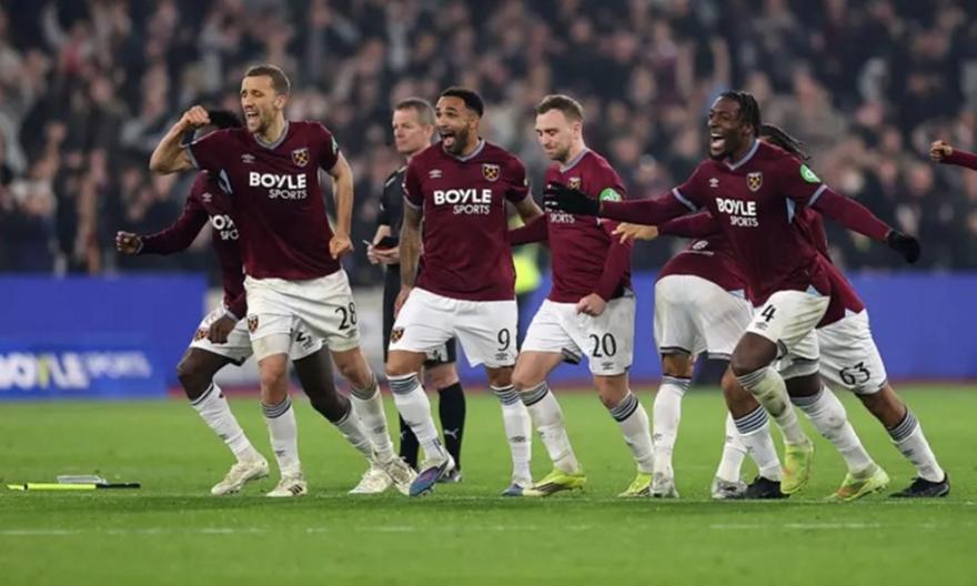 Πήγε προημιτελικά με ήρωα Μαυροπάνο η Γουέστ Χαμ