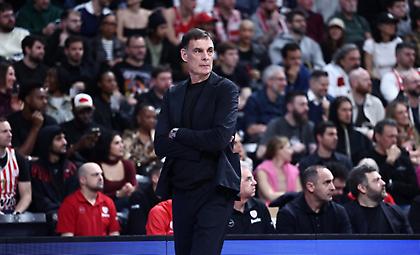 Μπαρτζώκας: «Δεν πρέπει να υποτιμήσουμε τη Μονακό» - Η ατάκα για τα… κιλά του Τζόζεφ!