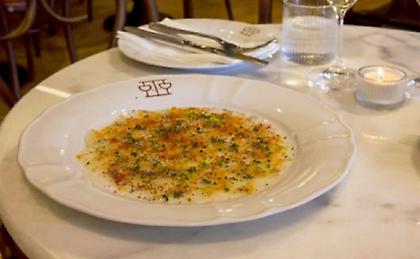 Pied a Terre: Ένα ντελικάτο wine bistro άνοιξε στα Ιλίσια