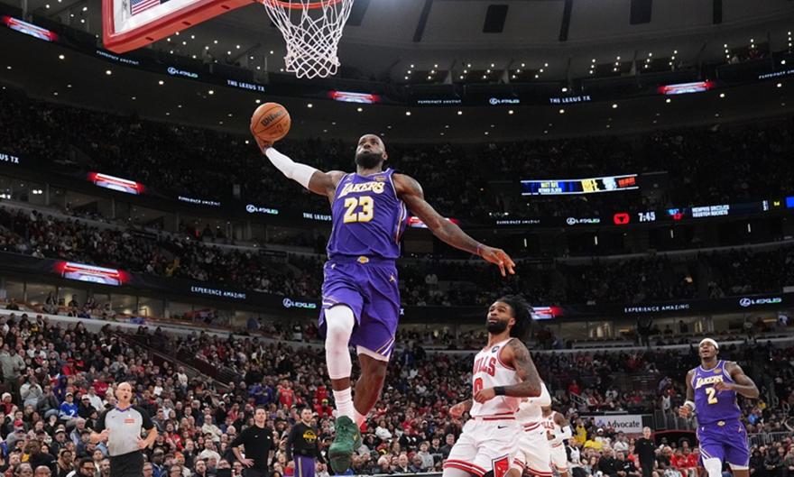 Λέικερς-Μπουλς