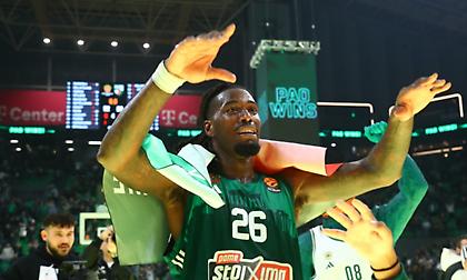 Η αποθέωση σε Λεσόρ και το φατούρο: Τα πλάνα της παρακάμερας από τη νίκη του Παναθηναϊκού επί της Ζάλγκιρις