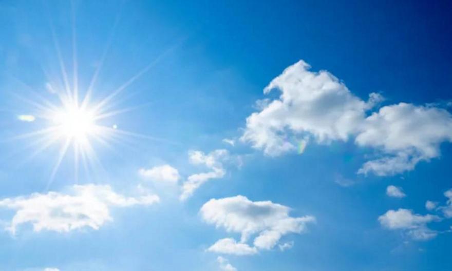 Καιρός: Αίθριος με τοπικές βροχές