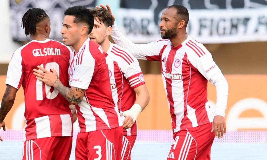 Νικολακόπουλος: «Κανονικός Ολυμπιακός, κανονικός Ελ Κααμπί που σημαίνει νίκη, ντροπή το πέναλτι Ματσούκα»