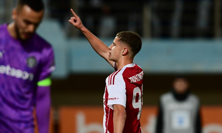 Μουζακίτης: «Νίκη που μας δίνει αυτοπεποίθηση - Ζήτησα το πέναλτι από τον Ταρέμι, το ήθελα πολύ αυτό το γκολ»