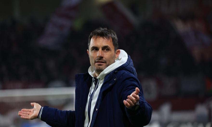 Αντωνόπουλος:  «Πρέπει να συνεχίσουμε έτσι για την παραμονή»