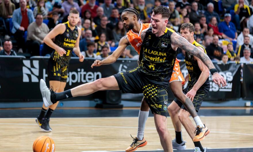 Έστησε πάρτι με επιβλητική νίκη κόντρα στη Βαλένθια η εντυπωσιακή Τενερίφη!