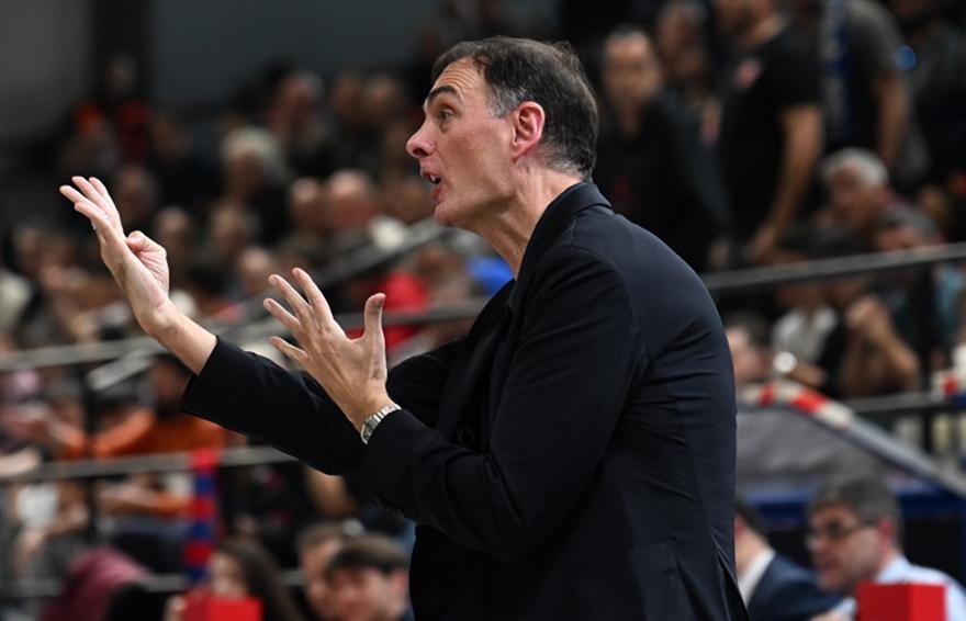 Μπαρτζώκας: «Κάθε φορά μας βρίζουν εδώ-Κάποιοι δεν σέβονται τίποτα»