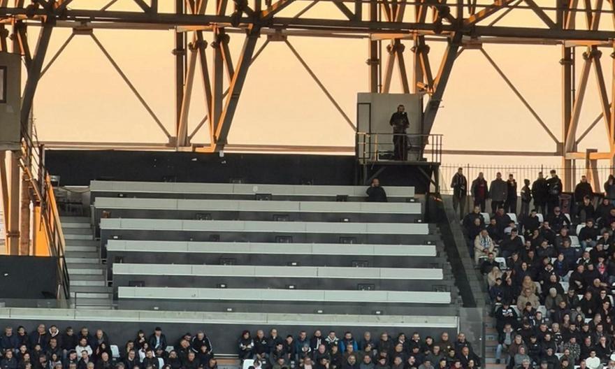 Επεισόδιο με οπαδούς στα δημοσιογραφικά της Τούμπας - Αποχώρησαν δημοσιογράφοι