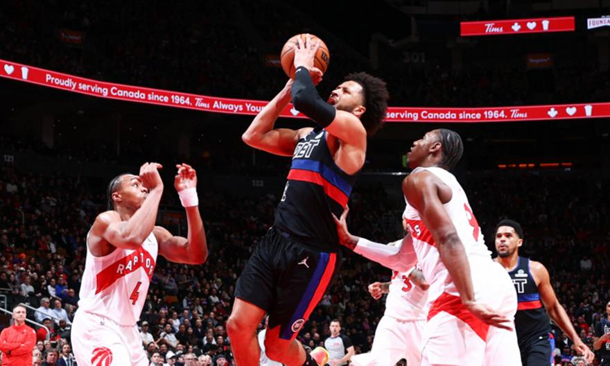 Ράπτορς-Πίστονς